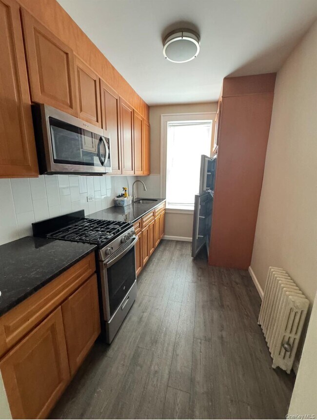 Photo - 80-21 Myrtle Ave Apartamento