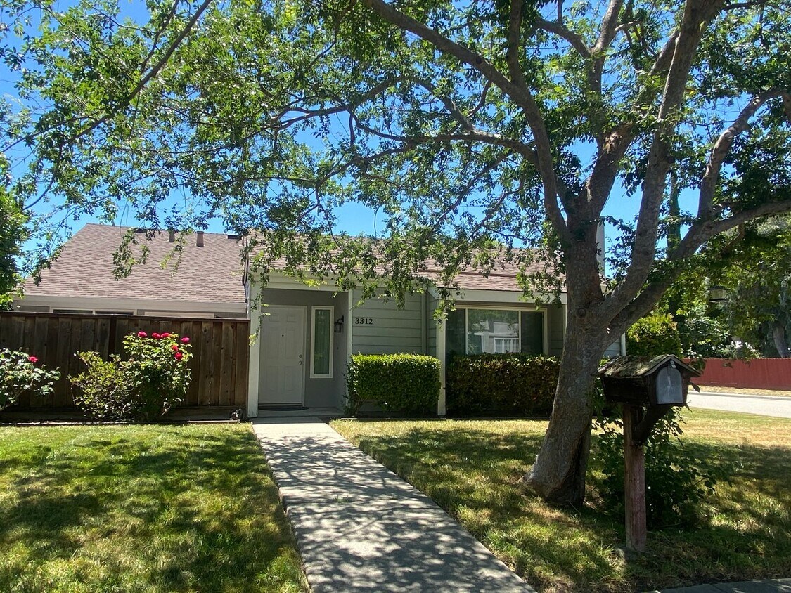 San Ramon Cozy Single Story 3 Bed / 2 Bath... - San Ramon Cozy Single Story 3 Bed / 2 Bath...