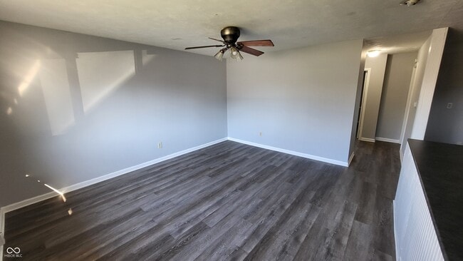 Photo - 2809 N Hawthorne Ln