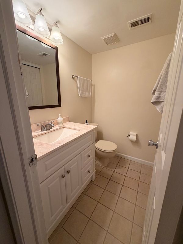 Photo - 1015 Hopkins Ct