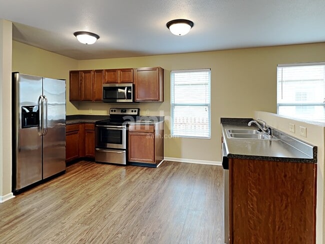 Photo - 2289 Seven Peaks Dr