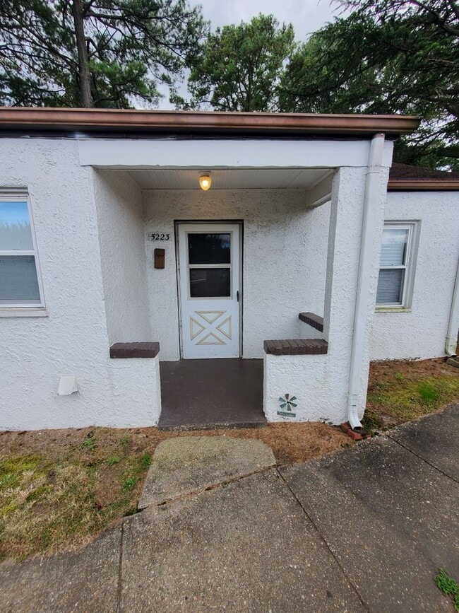 Photo - Elizabeth Park