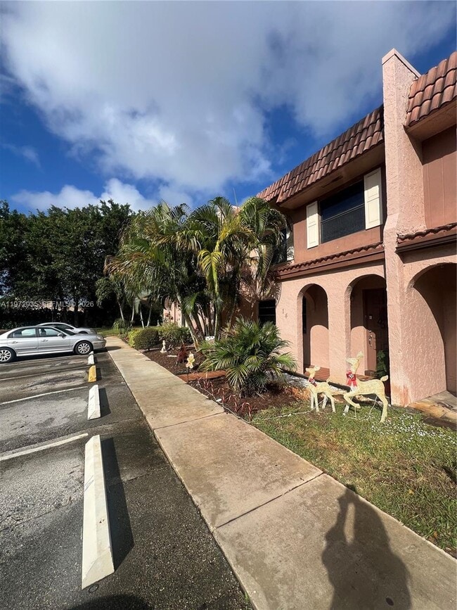 Photo - 13 Matador Ln