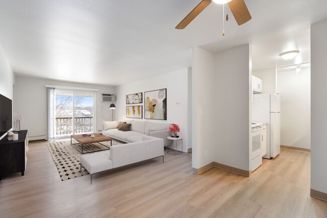 Photo - Springdale Apartments