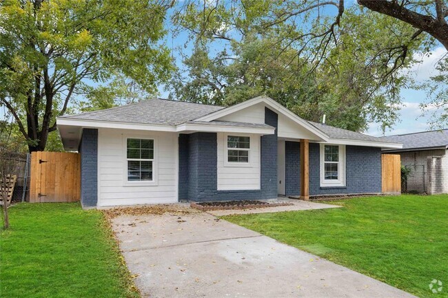 Building Photo - 6327 Mardale Dr Rental