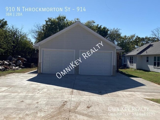 Building Photo - 910-914 N Throckmorton St Unit 914 Rental