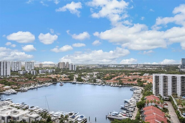 Building Photo - 21205 Yacht Club Dr Unit 2403