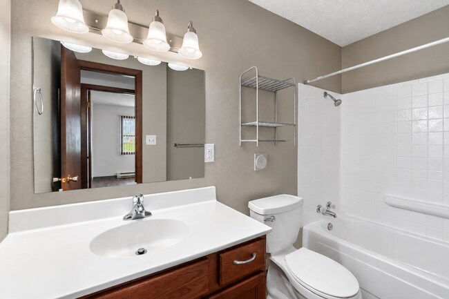 Brentwood Estates Apartments