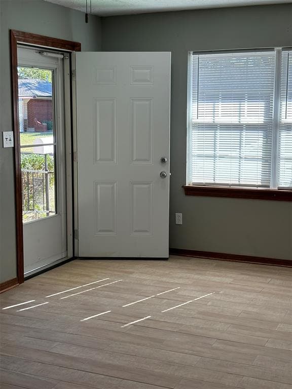 Photo - 101 E Ridge Rd