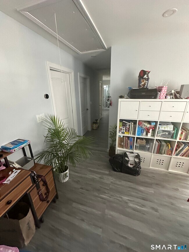 Photo - 180 Pleasantview Ave