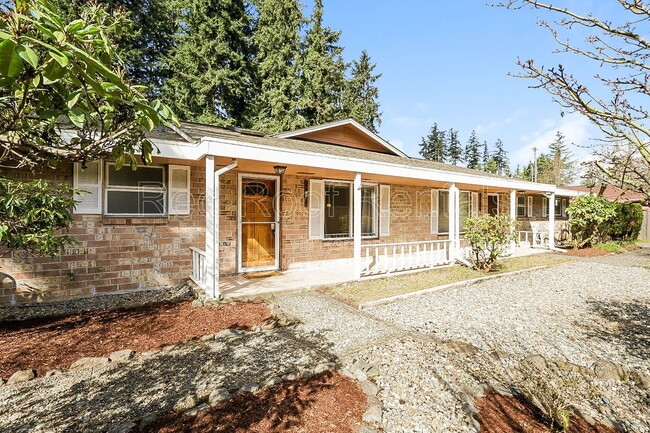 Building Photo - 4416 67th Ave W