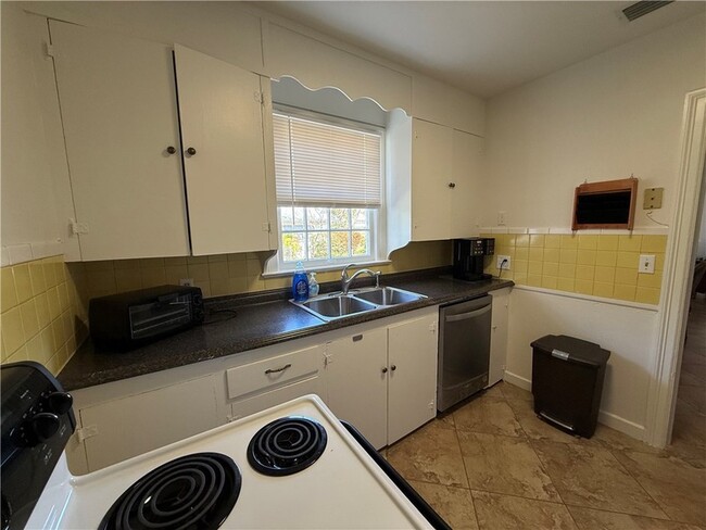 Photo - 1837 22nd Ave