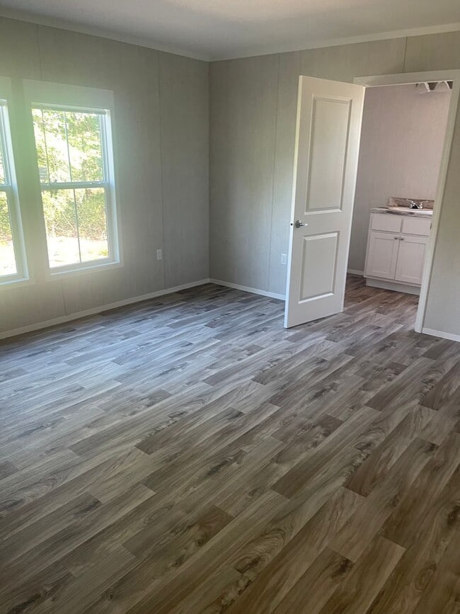 Photo - 291 Brookside Dr