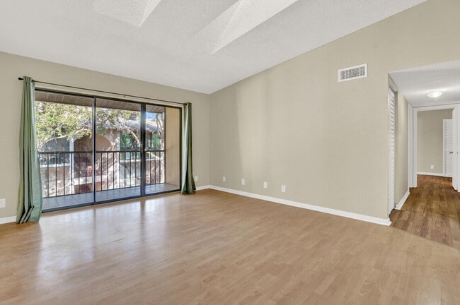 Photo - 206 Foxtail Dr Unit C3