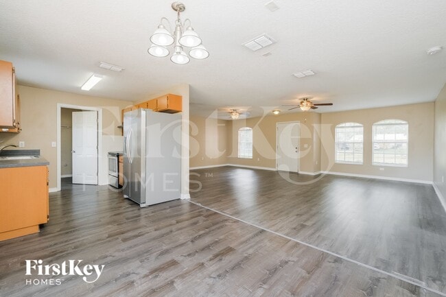 Photo - 4911 Rawls Rd