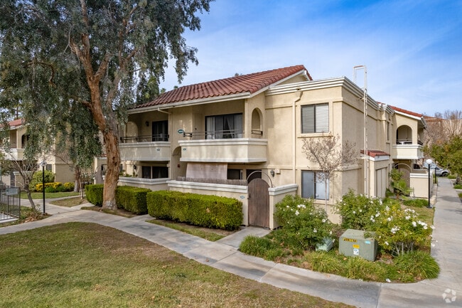 Photo - River Canyon Condominiums