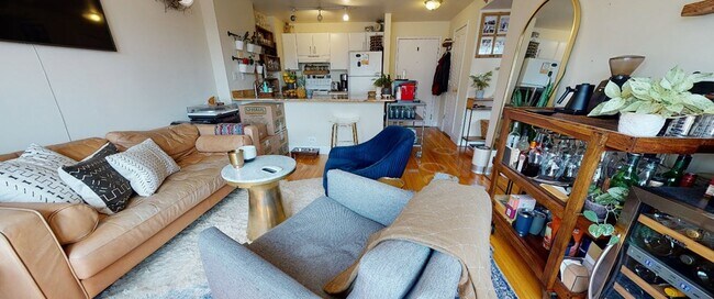 Photo - 534 Beacon St Unit 702