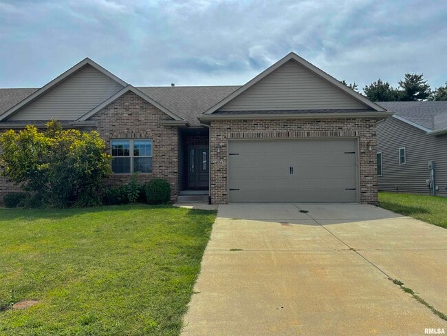 Photo - 4632 Thompson Rd Townhome