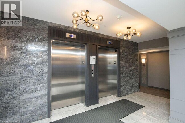 Photo - 5055 Greenlane Unité 629