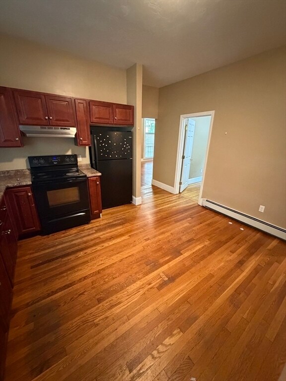 32 Warren St Unit 1