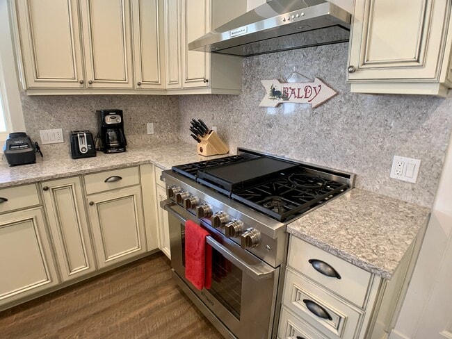Photo - 109 Latigo Ln