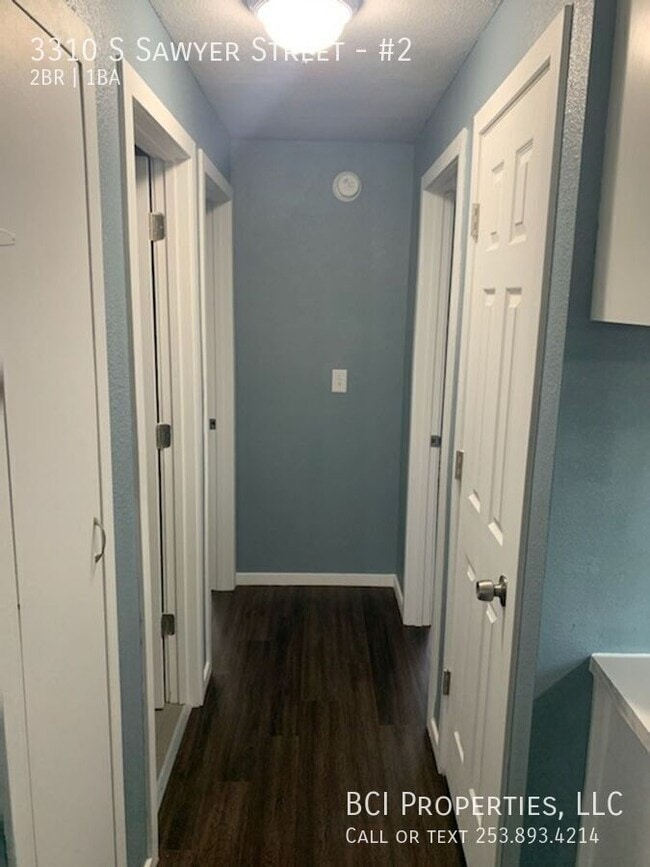 Photo - 3310 S Sawyer St Unidad #2