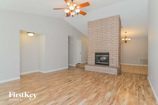 Photo - 801 Anchor Dr