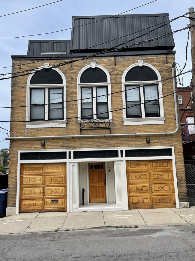 Building Photo - 2 Virginia Pl Unit 1