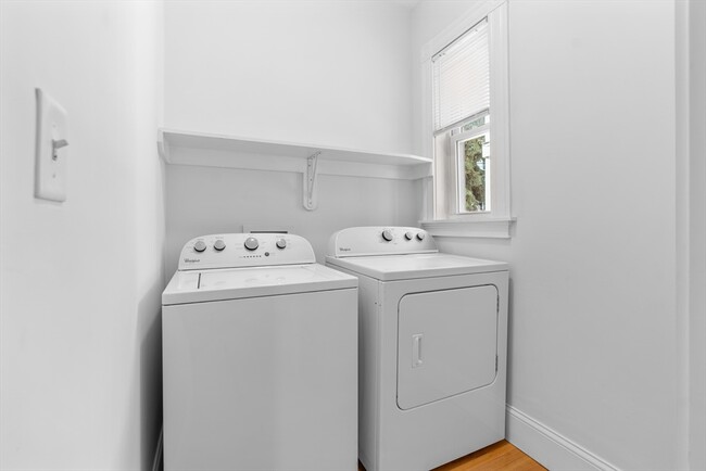 Photo - 15 Romsey St Condo Unit 1