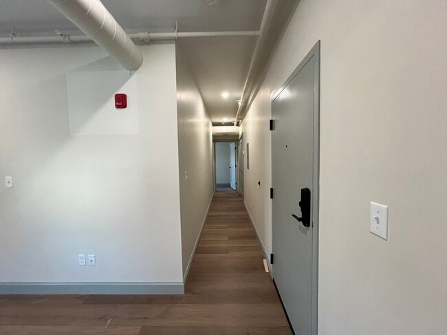 Photo - 160 Seabury St Unit 14