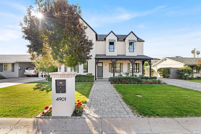 Photo - 4901 E Amelia Ave