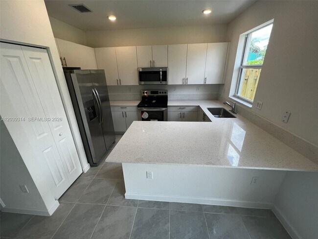 Photo - 1180 SE 26 TERR