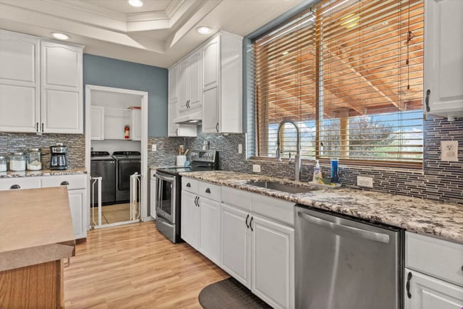 Photo - 4701 Navajo Rd