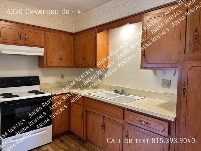 Photo - 4320 Crawford Dr Unit 4