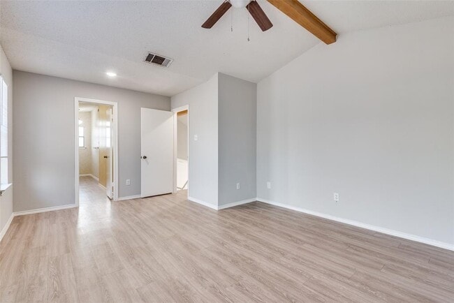 Photo - 1314 Mulberry Way