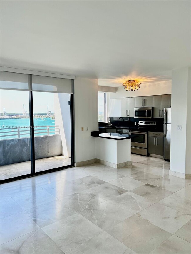Photo - 1330 West Ave Condo Unit 1604