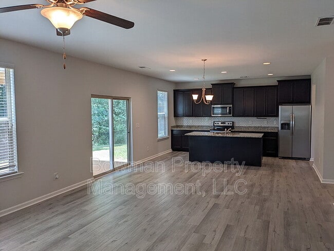 Photo - 150 Couplet Dr