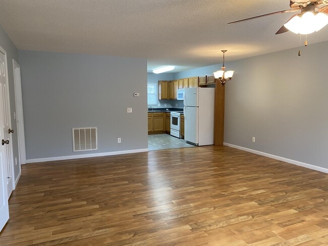 Photo - 2916 Patrick Ave