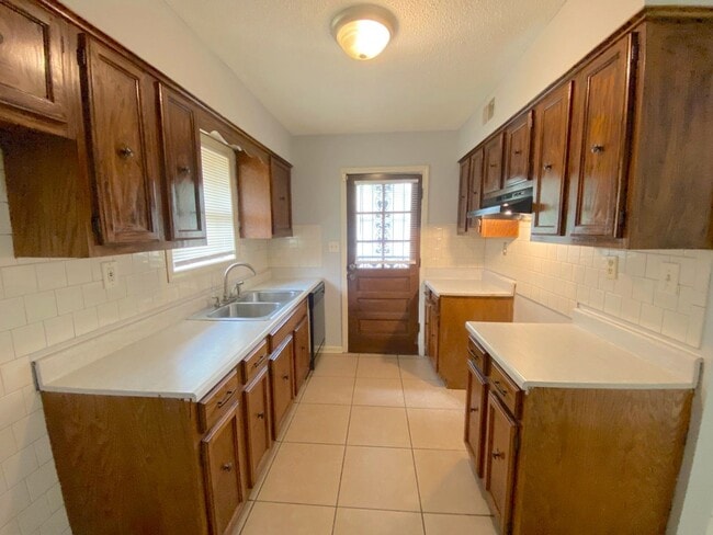 Photo - 4534 Trout Valley Dr