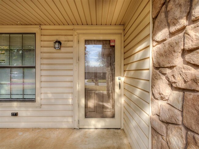 Building Photo - 2131 Jazzman Dr