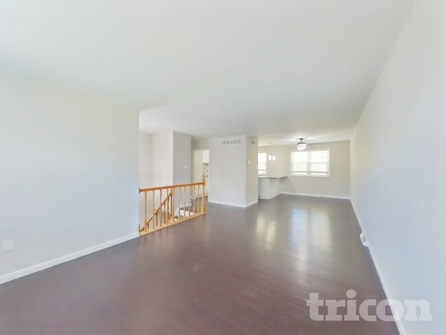 Photo - 3 Meadow Glen Rd