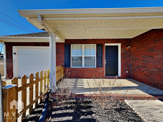 Photo - 2401 Pinyon St