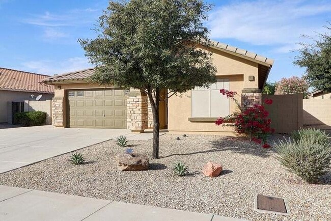 3-bedroom, 2-bathroom home in Canyon - 3-bedroom, 2-bathroom home in Canyon