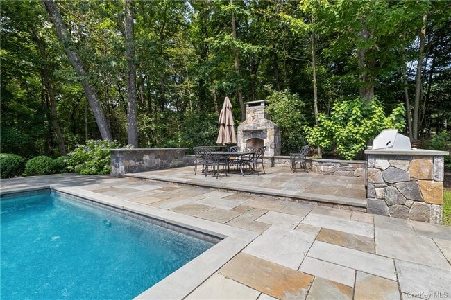 Photo - 5 Rock Shelter Rd