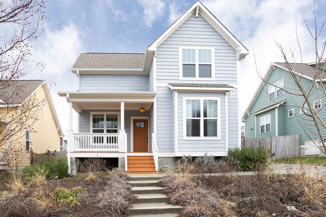 Building Photo - Downtown Durham Oasis! - Three Bedroom Hom...