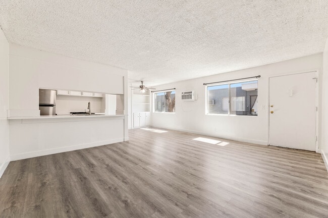 Photo - 10535 Lindley Avenue Apartments