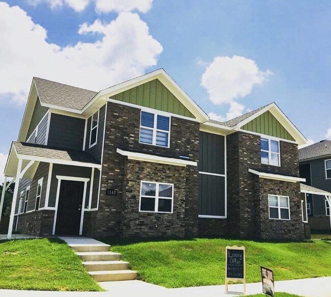 Rupple Meadow Apartments For Rent In Fayetteville Ar Forrent Com