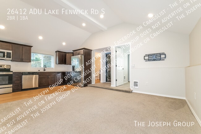 Photo - 26412 Lake Fenwick Rd S
