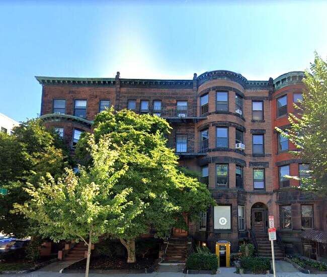 869 Beacon St Unit Beacon St