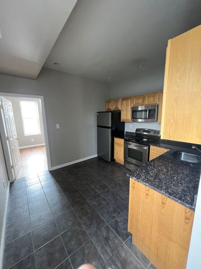 Photo - 2113 E Huntingdon St Unit 2nd Floor